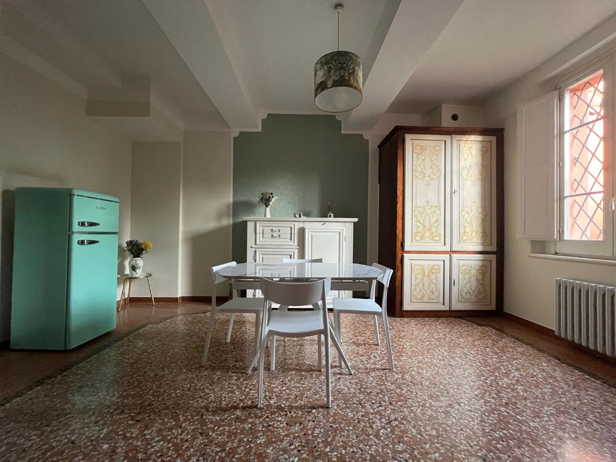 Saragozza Flat & Secret Garden Apartment Bologna Exterior photo
